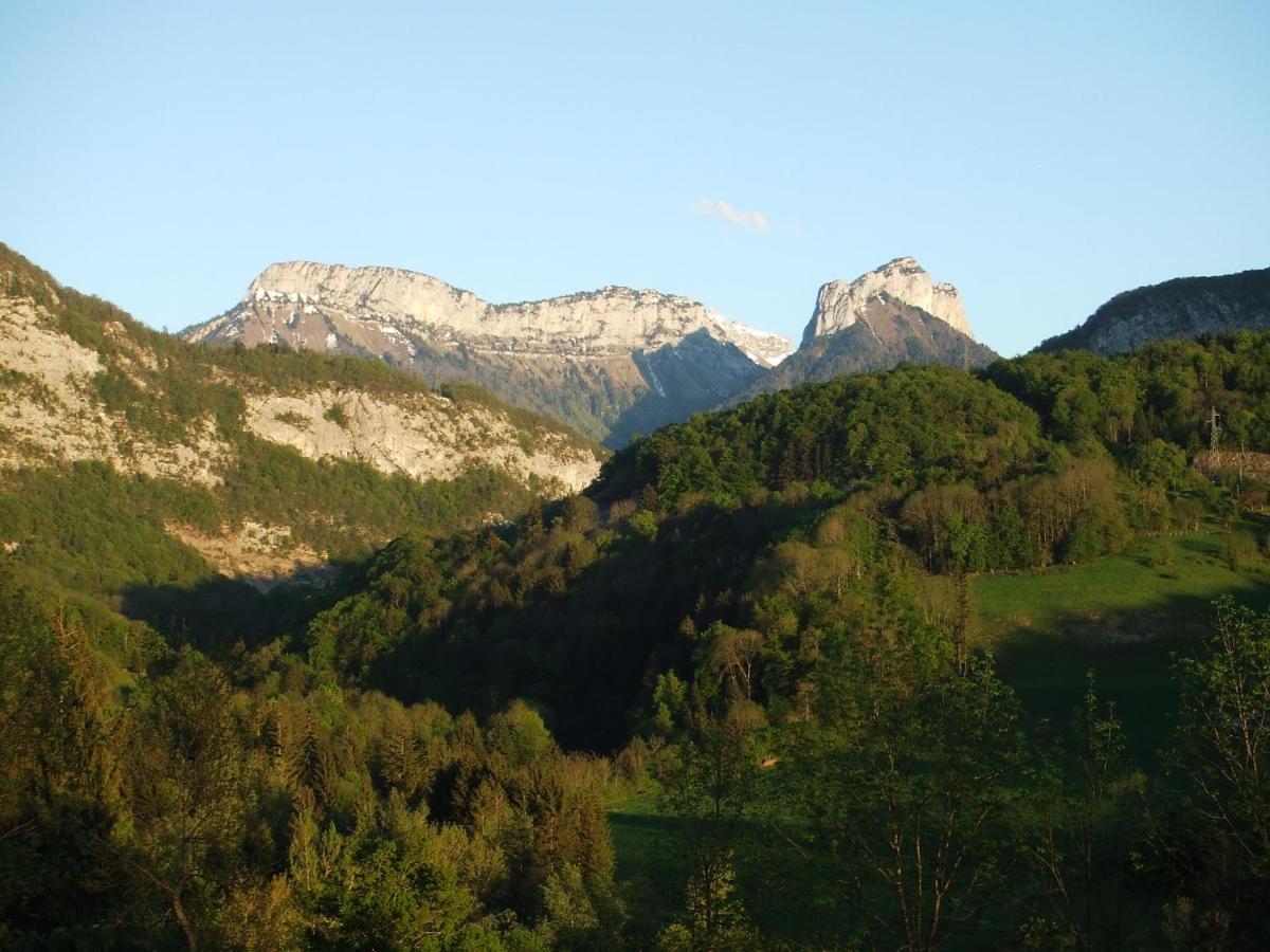 Апартаменты Le Berceau Savoyard - Annecy Naves-Parmelan Экстерьер фото